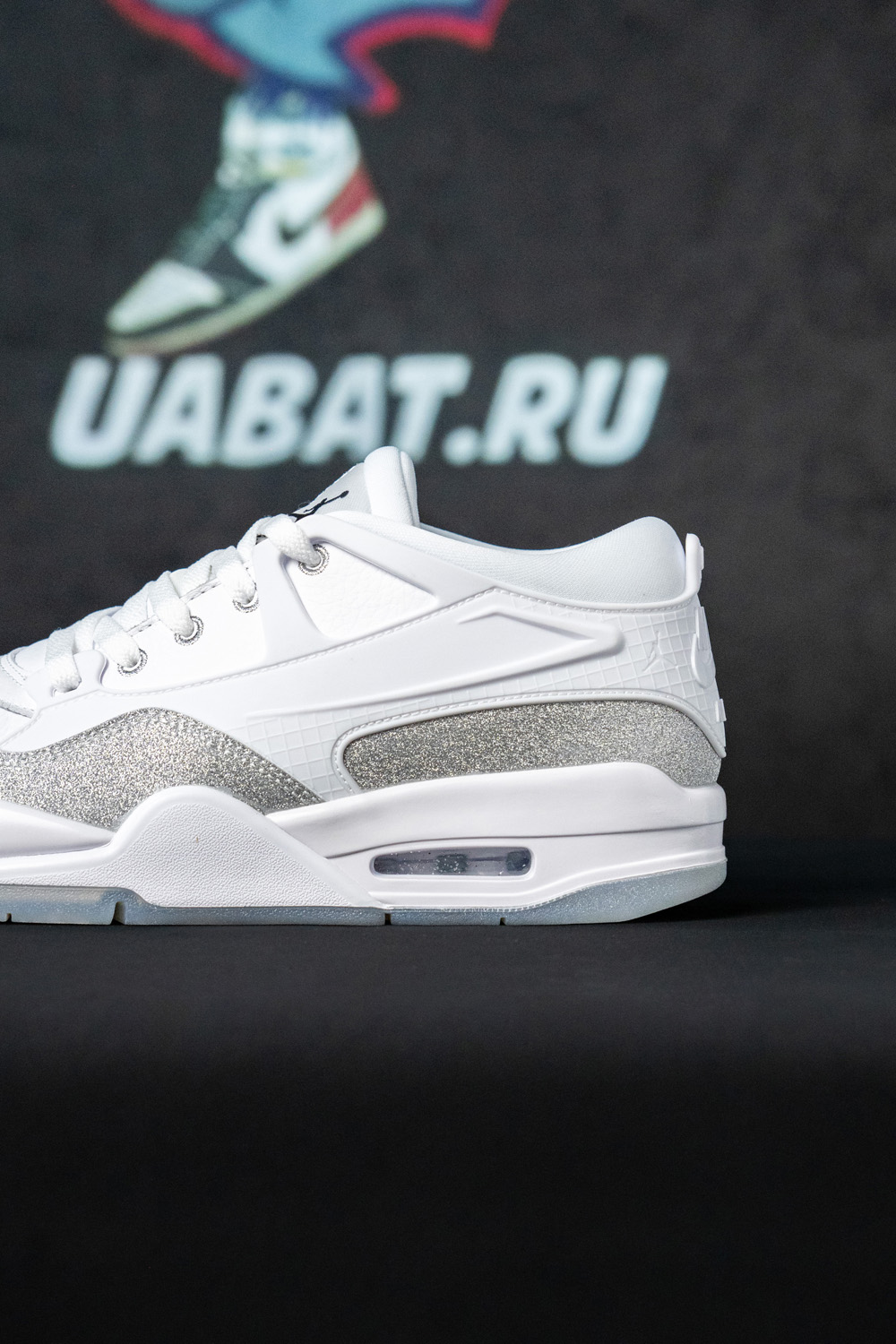 Air Jordan 4 RM “White/Metallic Silver”