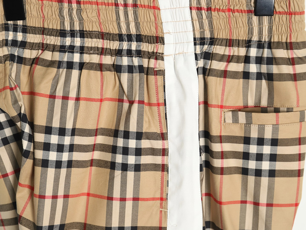 Burberry Classic White Ribbon Check Shorts