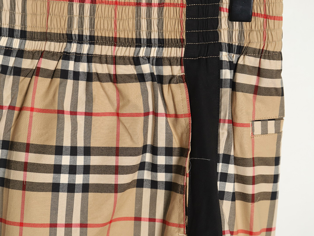 Burberry Classic Black Ribbon Check Shorts