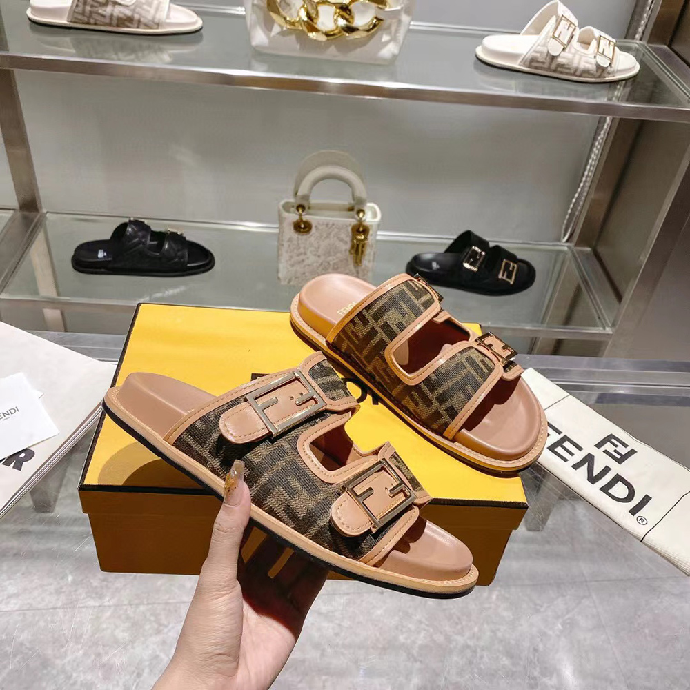 Fendi Feel Brown FF fabric slides