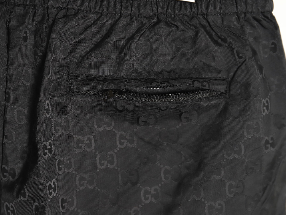 Gucci obscure double G jacquard cargo shorts