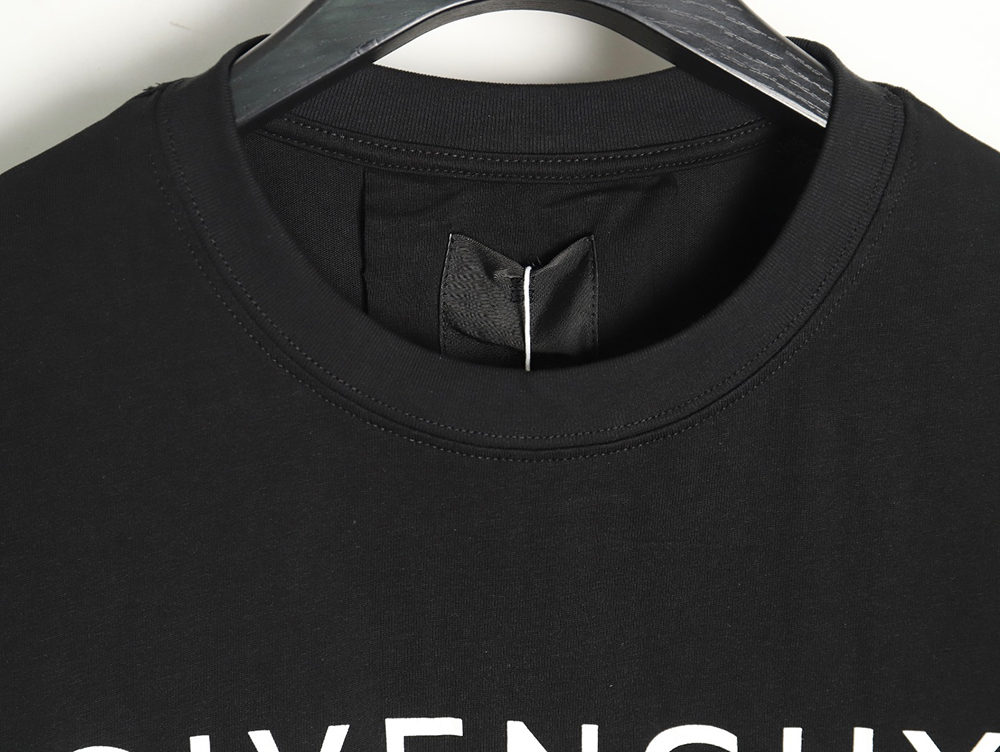 Givenchy lock letter print short sleeves TSK1