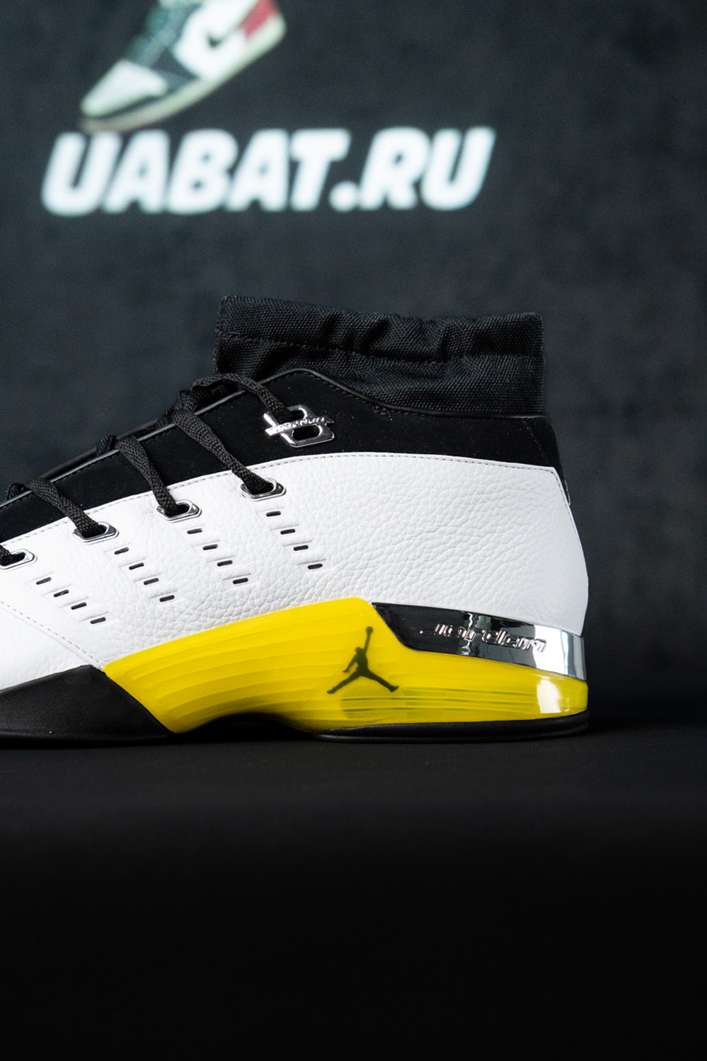 Air Jordan 17 Retro Low SP 