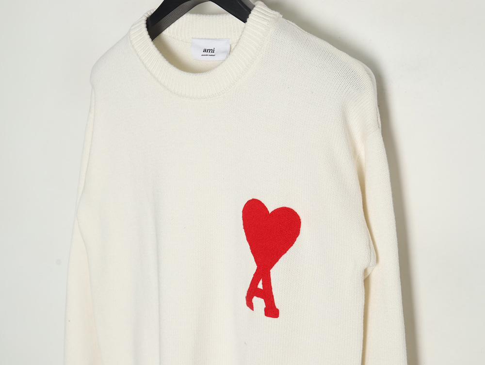 AMI PARIS Heart embroidered crew neck sweater