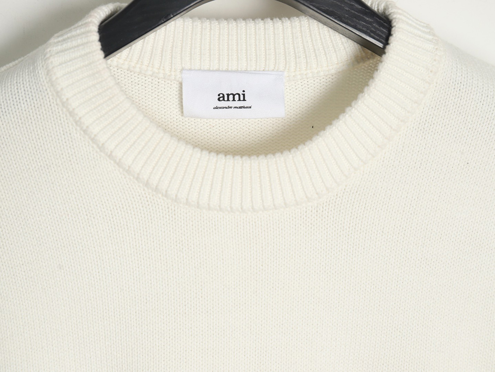 AMI PARIS Heart embroidered crew neck sweater