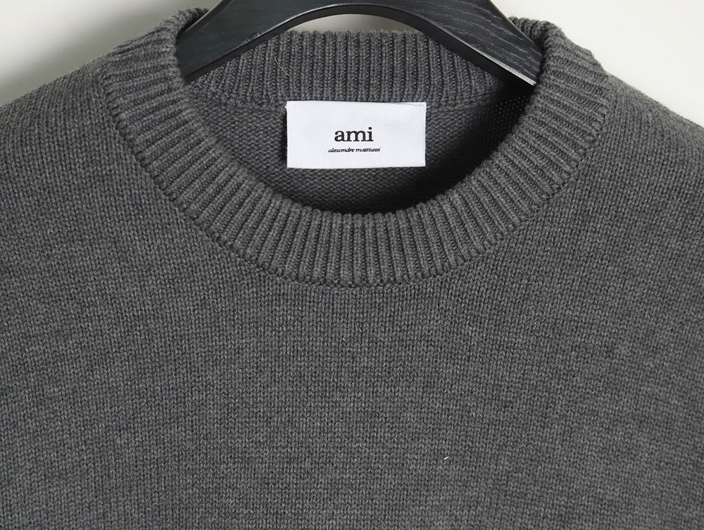 AMI PARIS Heart embroidered crew neck sweater TSK1