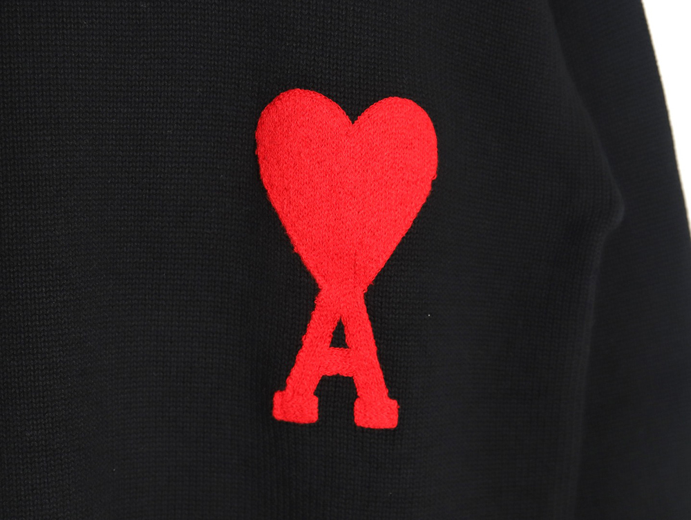 AMI PARIS Heart embroidered crew neck sweater TSK2