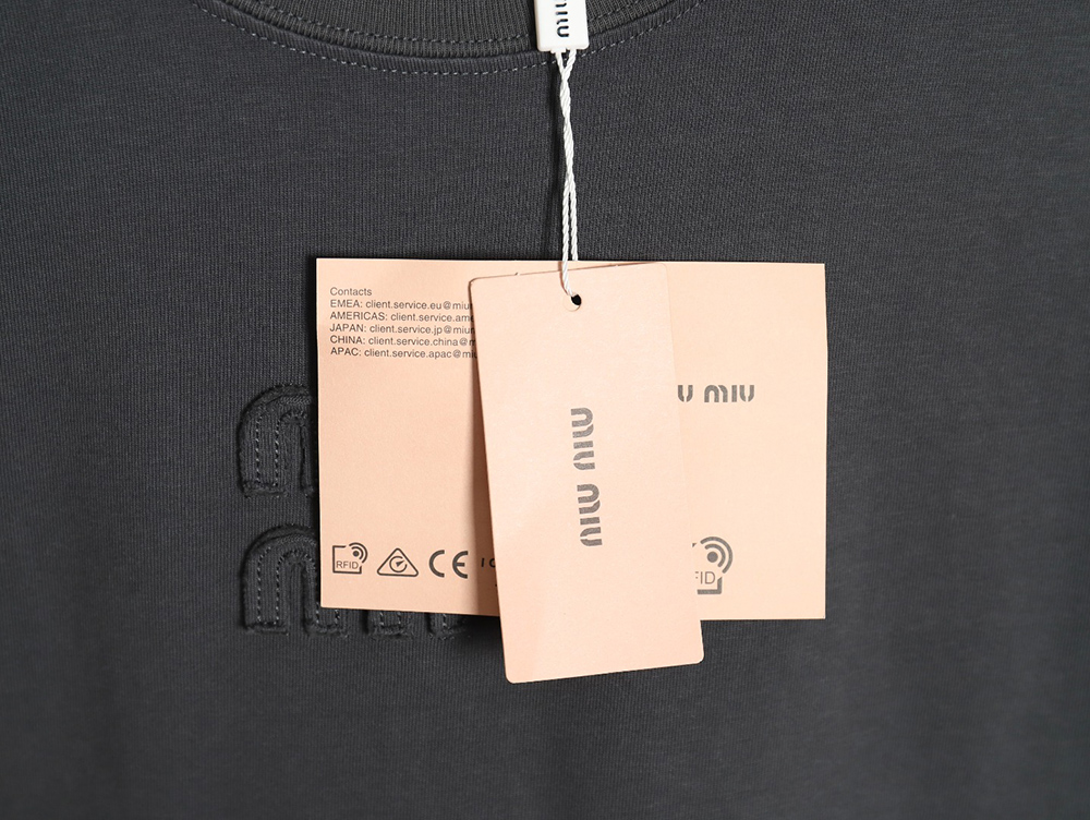 Miu Miu long-sleeved T-shirt with alphabet patchwork TSK1