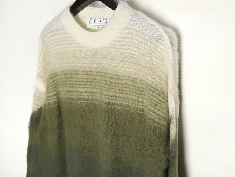 Off White mohair sweater TSK2