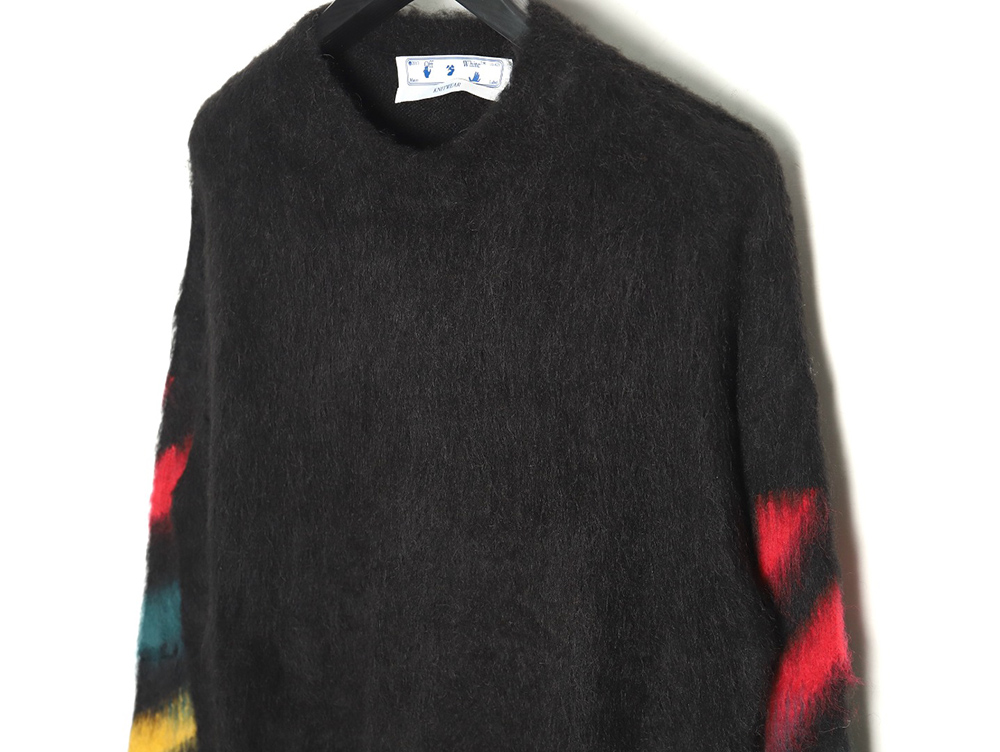 Off White mohair sweater TSK6