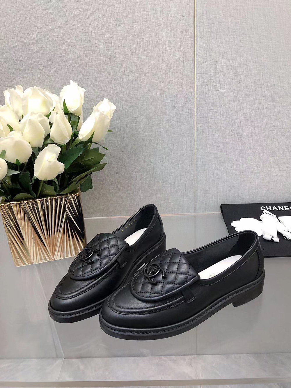 CHANEL CC Leather Loafers