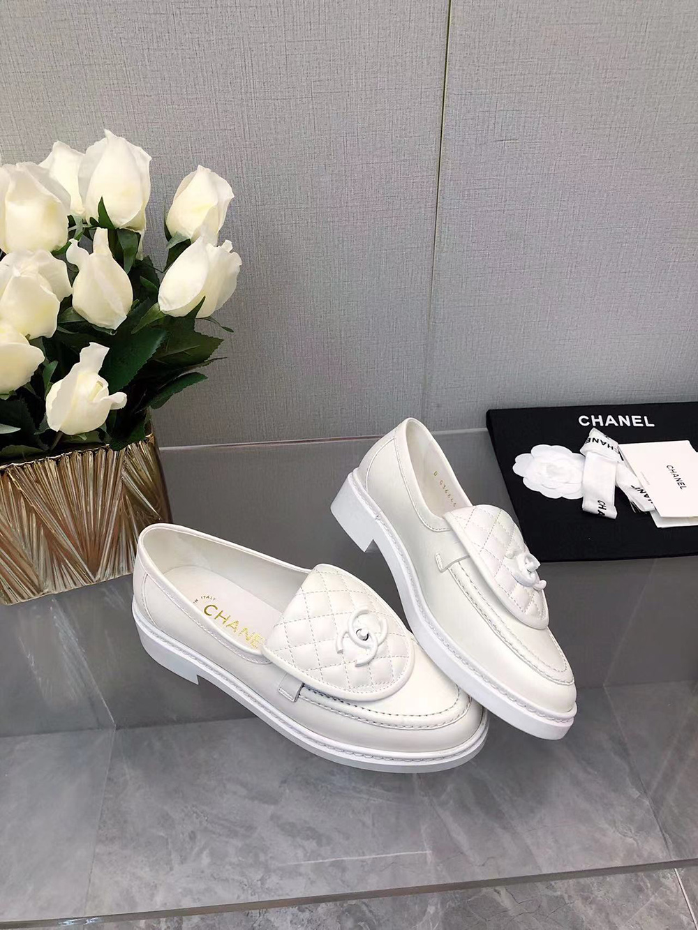 CHANEL CC Leather Loafers