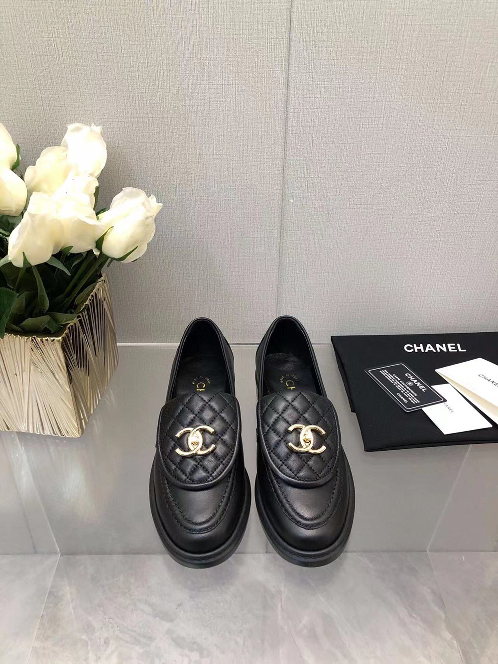 CHANEL CC Leather Loafers