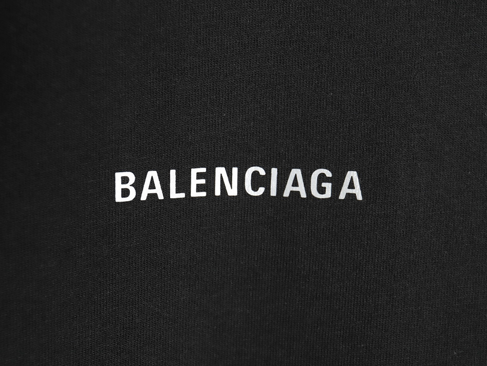 Balenciaga short-sleeved T-shirt with reflective logo on the back