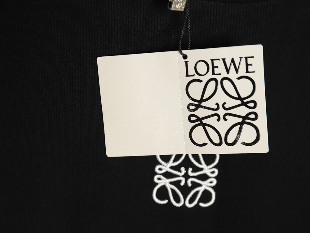 Loewe embroidered logo waffle long-sleeved T-shirt TSK1