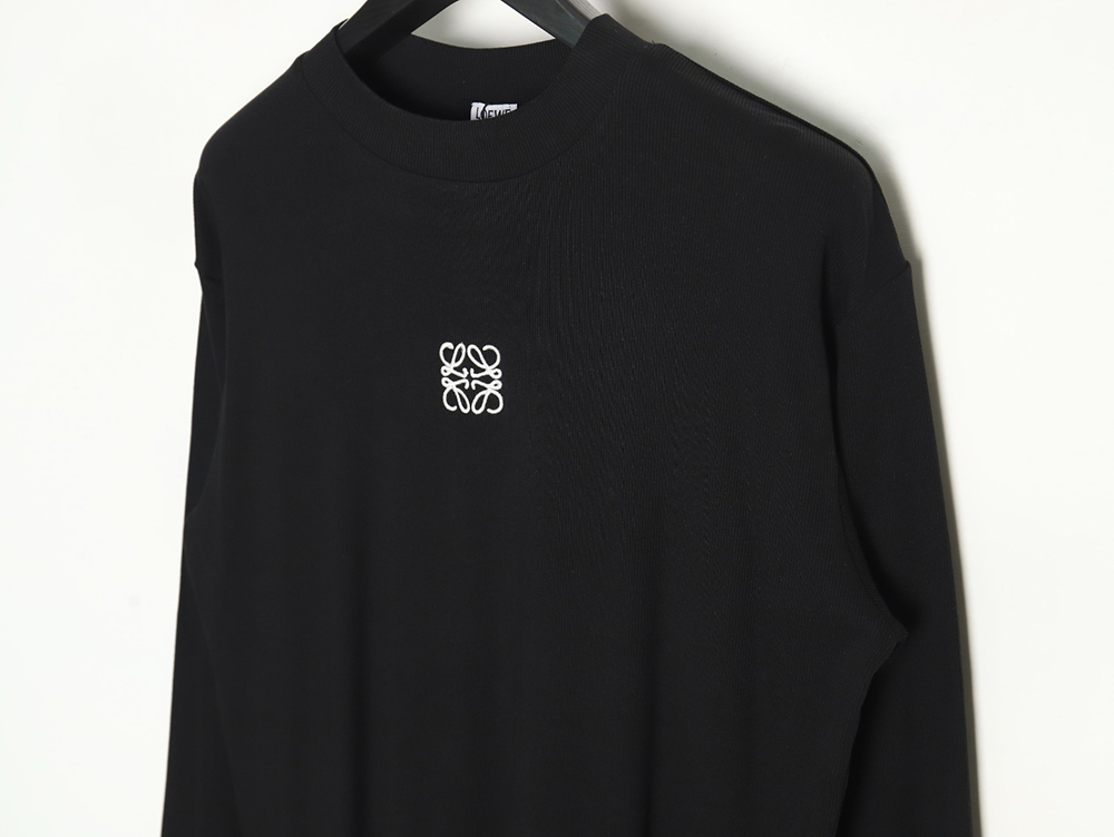 Loewe embroidered logo waffle long-sleeved T-shirt TSK1