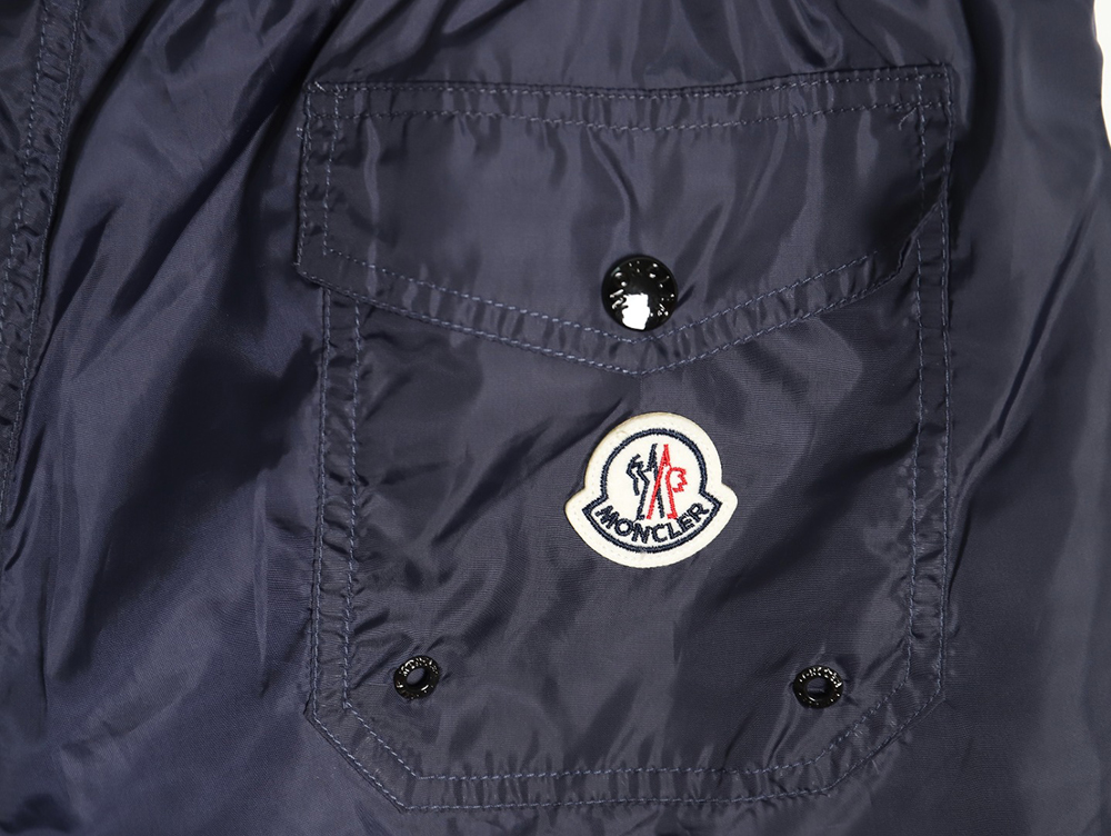 Moncler Classic Pocket Logo Woven Shorts TSK2