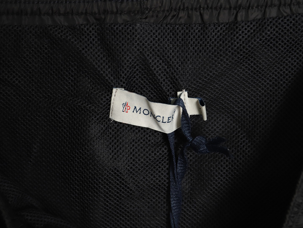 Moncler Classic Pocket Logo Woven Shorts TSK3