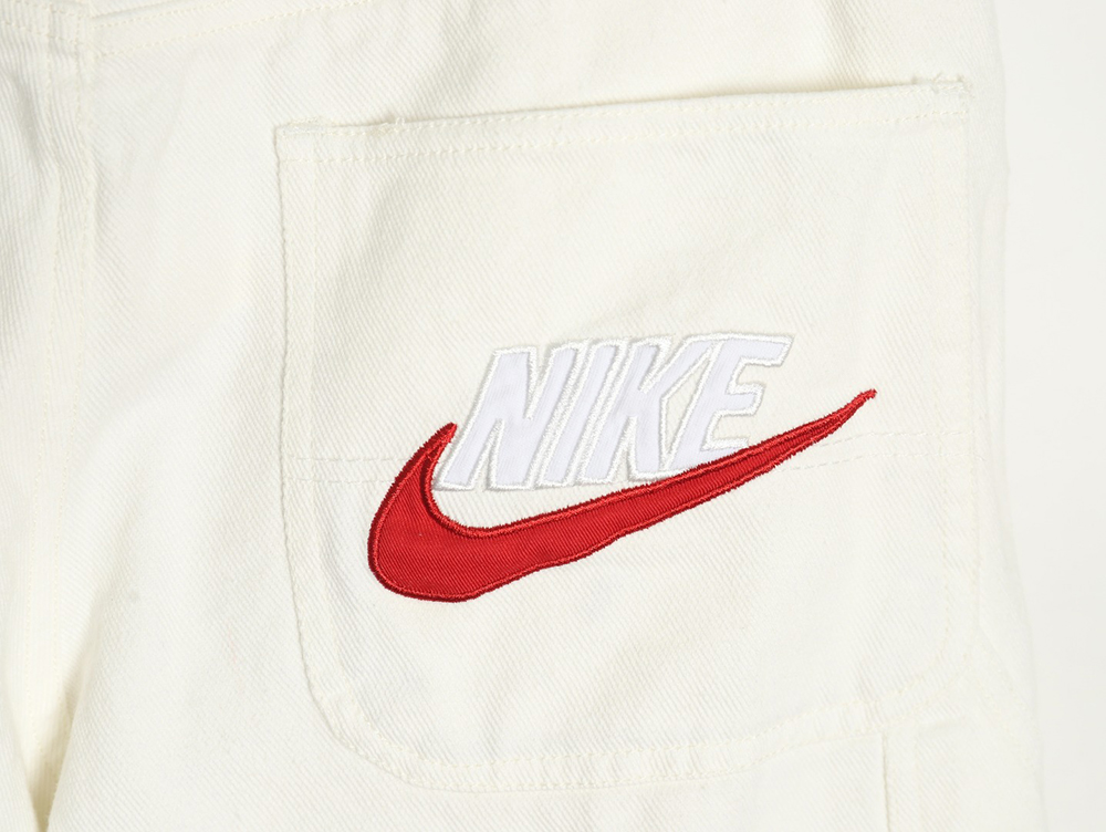 Nike & Supreme co-branded logo embroidered denim shorts