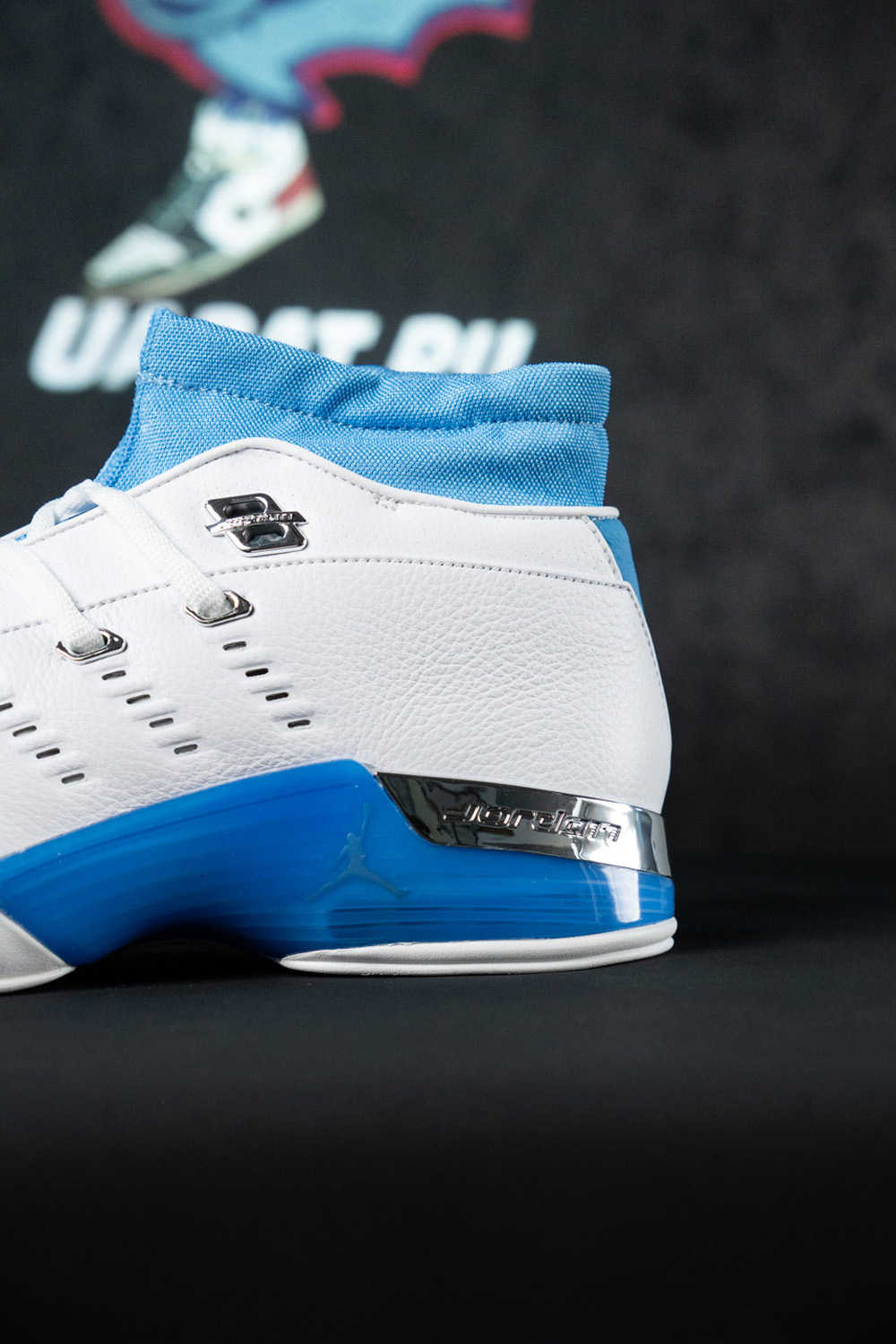 Air Jordan 17 Retro Low SP 'UNC' 2024