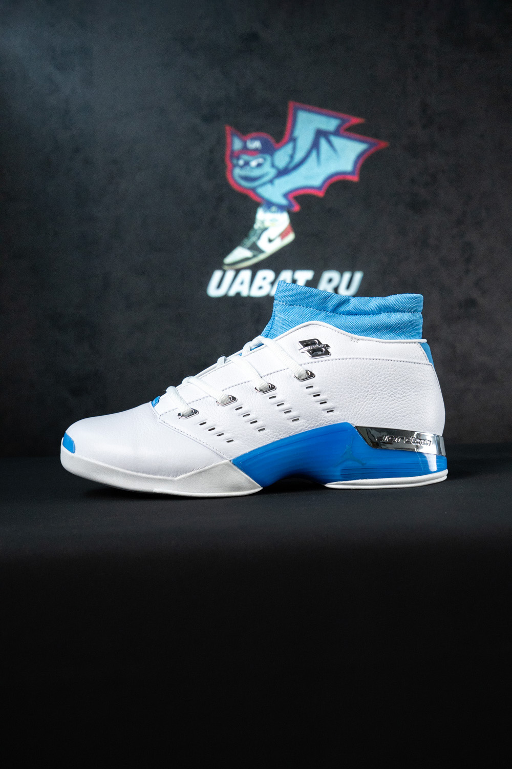 Air Jordan 17 Retro Low SP 'UNC' 2024