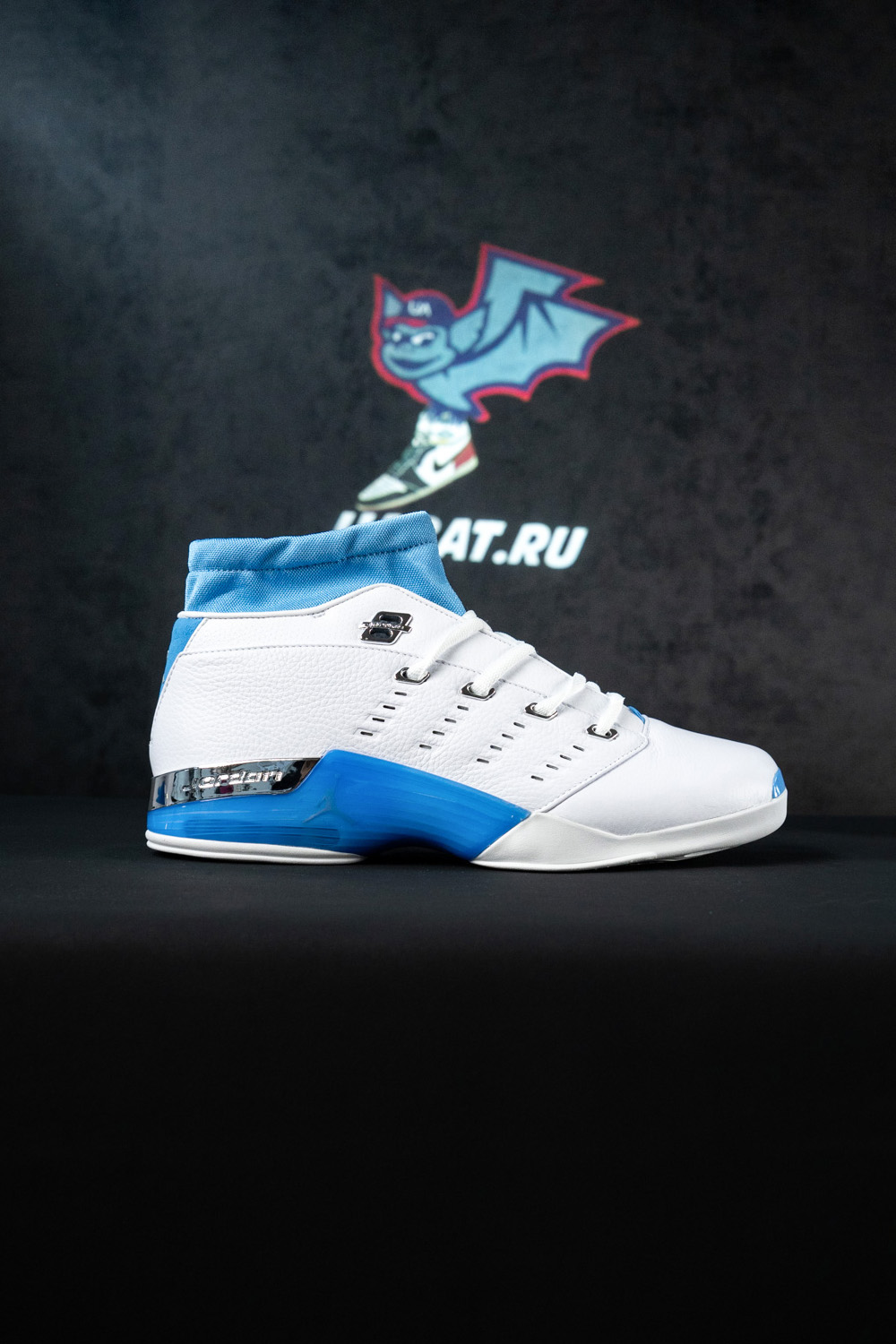 Air Jordan 17 Retro Low SP 'UNC' 2024