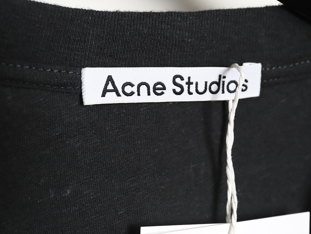 Acne studios 1996 sandblasted distressed washed long-sleeved T-shirt TSK3