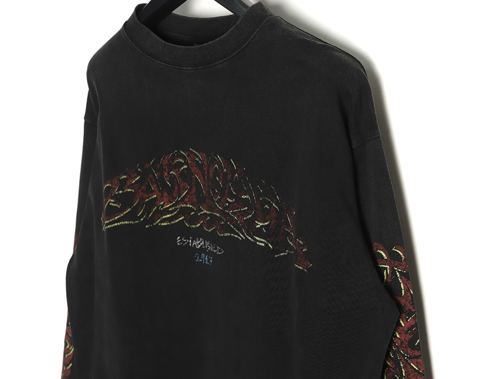 Balenciaga Sanskrit disaster flame print long-sleeved T-shirt