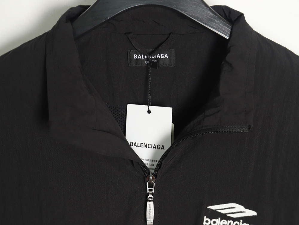 Balenciaga 3B embroidered all-black sports suit jacket