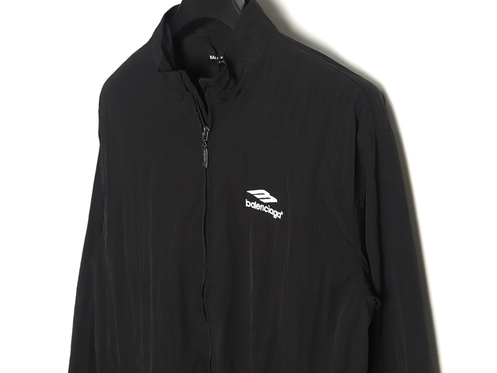 Balenciaga 3B embroidered all-black sports suit jacket