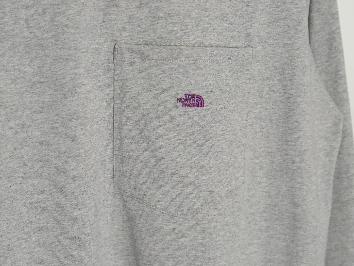 The North Face Purple Logo Embroidered Long Sleeve T-Shirt TSK1