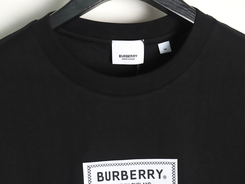 Burberry horse print logo short sleeves