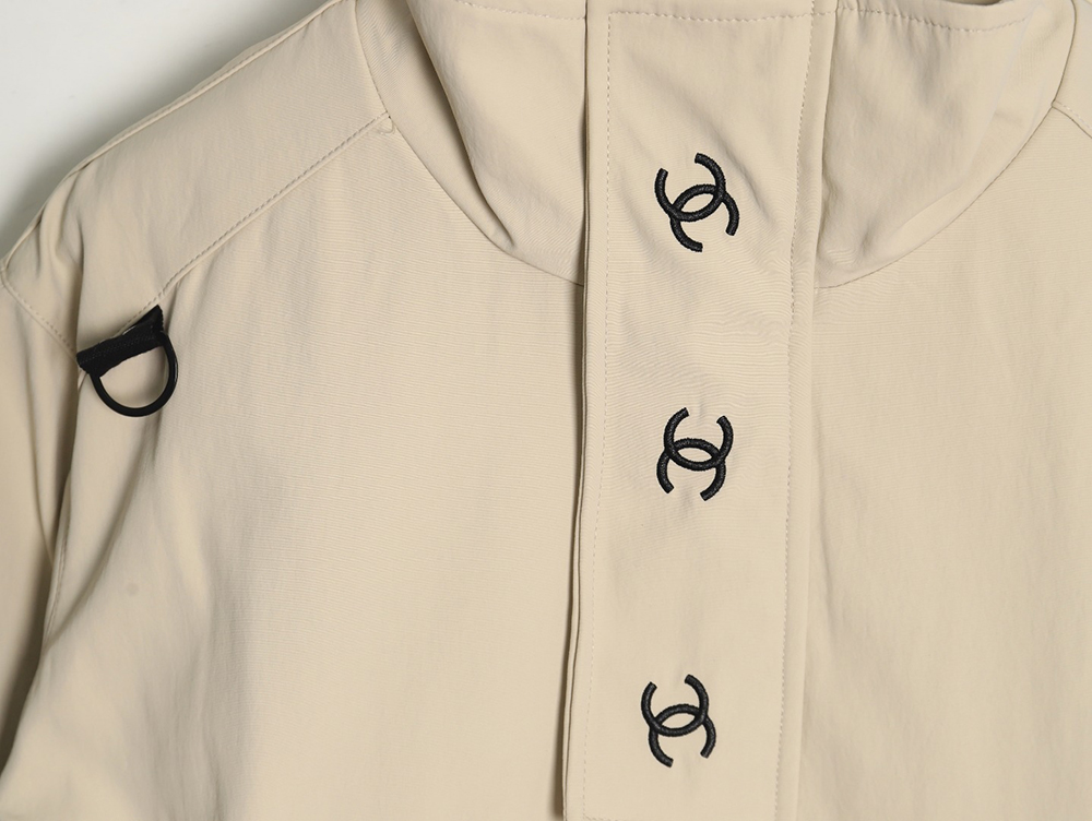 Chanel Embroidered Slogan Vintage Zipper Trench Coat