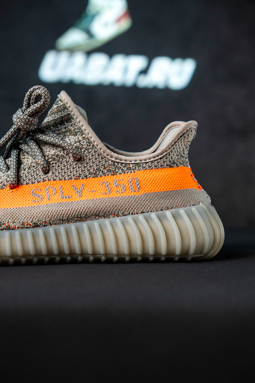 YEEZY BOOST 350 V2 "BELUGA"