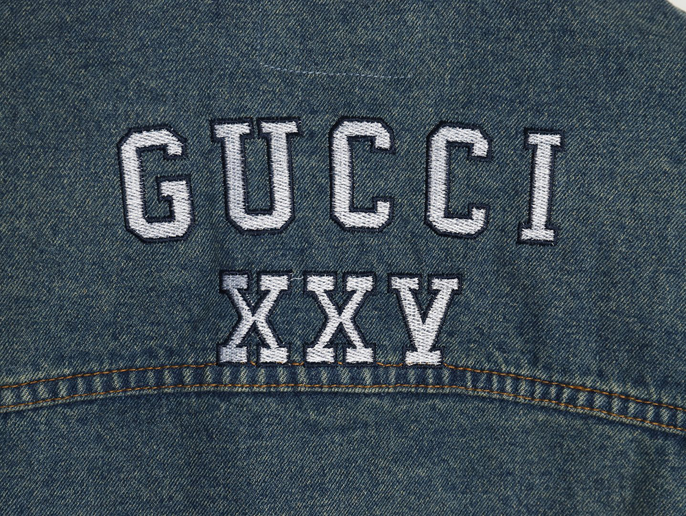 Gucci & Yankees joint embroidered patch jacket