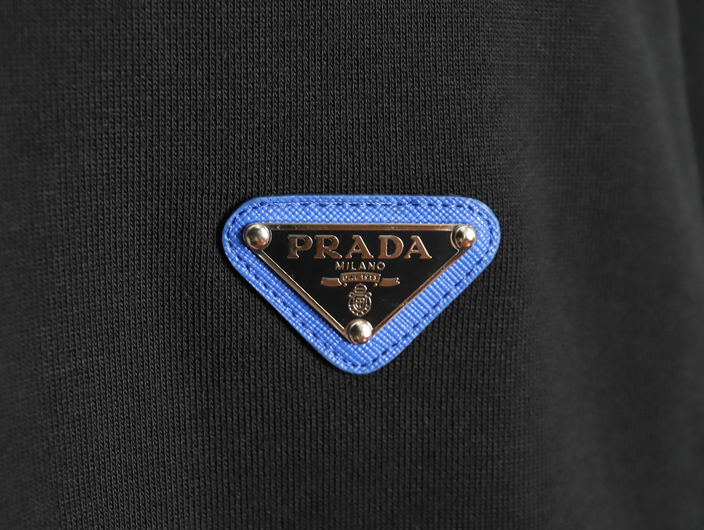 Prada triangle logo collar lettering round neck sweatshirt TSK1