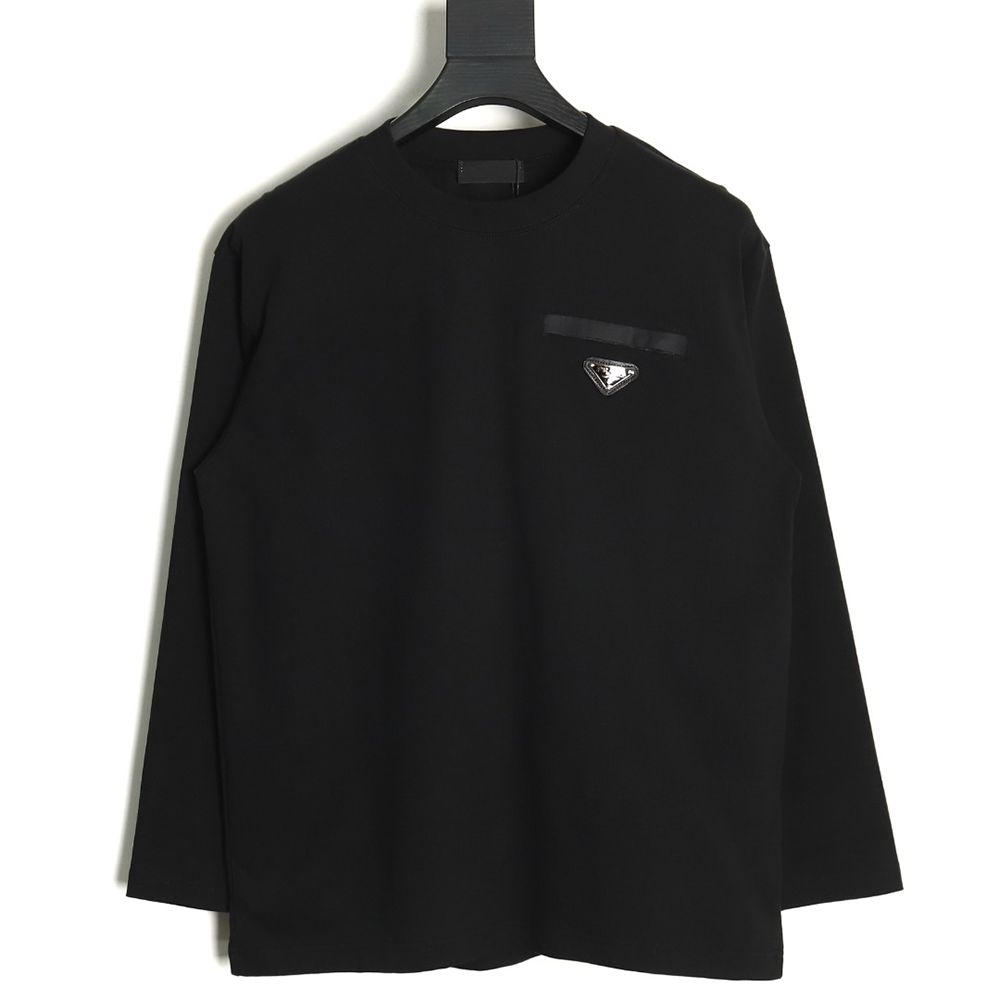 Prada pocket triangle metal logo long sleeve T-shirt TSK1