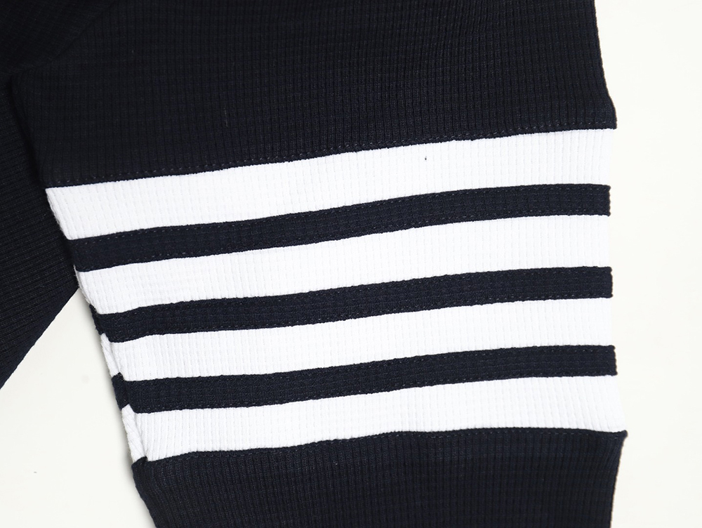 Thom Browne Classic Waffle Crew Neck TSK2