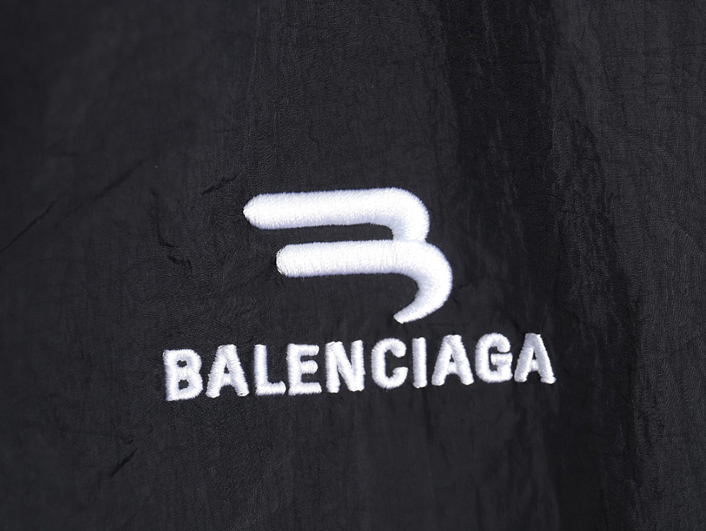 Balenciaga Zippered Logo Embroidered Long Sleeve Jacket TSK1