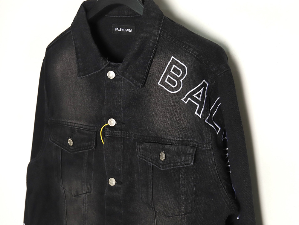 Balenciaga logo-embroidered single-breasted denim jacket