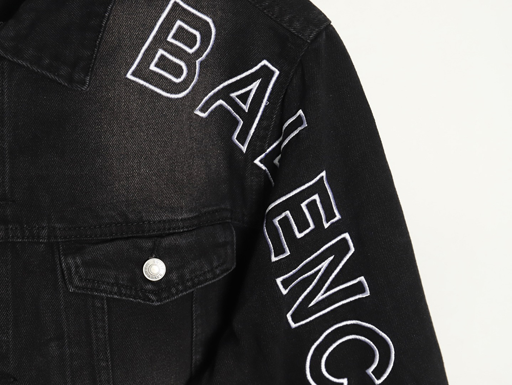 Balenciaga logo-embroidered single-breasted denim jacket