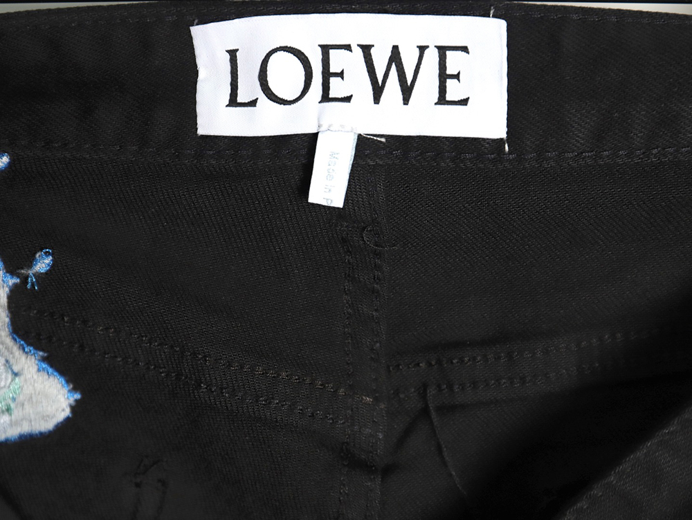 Loewe back flame embroidered LOGO jeans TSK1