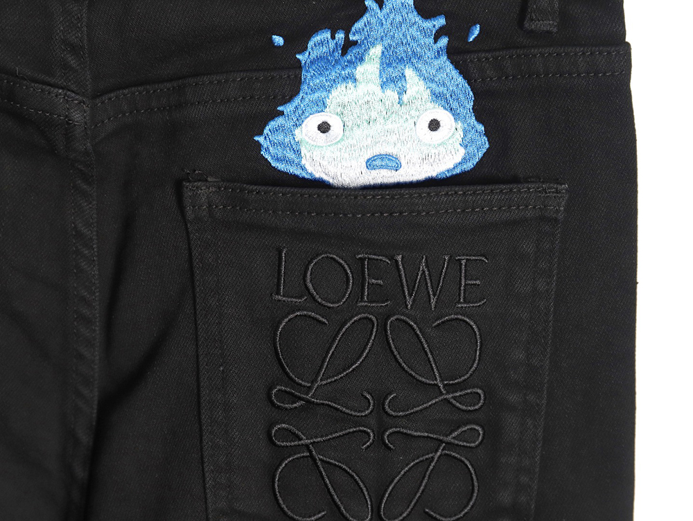 Loewe back flame embroidered LOGO jeans TSK1