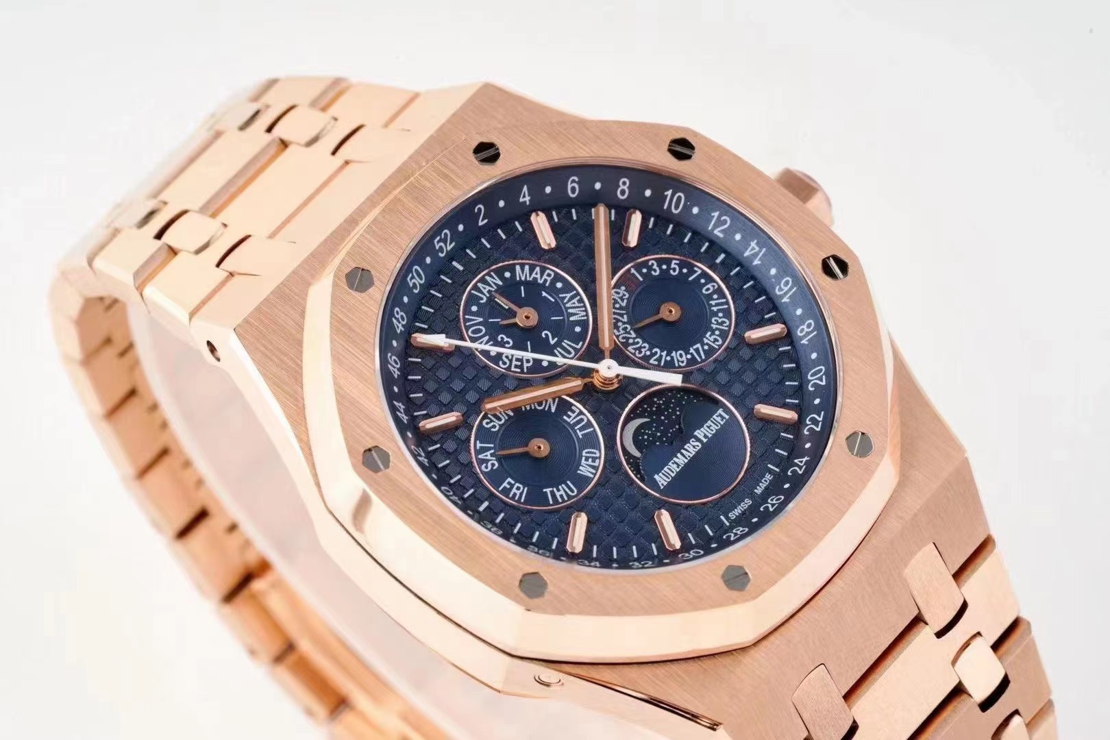 Audemars Piguet - Royal Oak Perpetual Cal 26574 RG/RG Blue/Stk APSF A5134