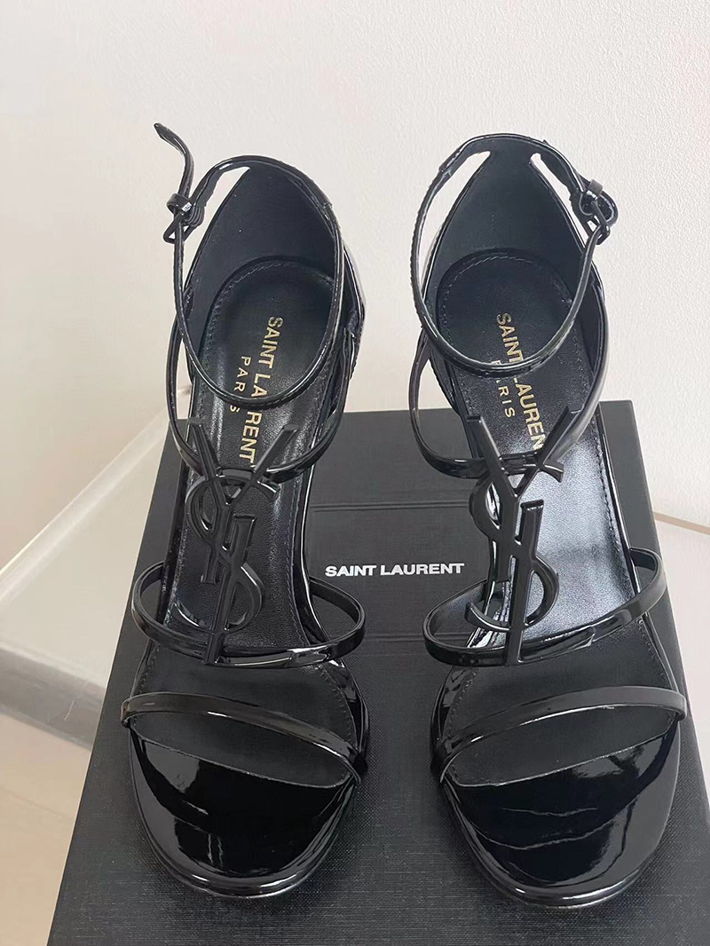 Saint Laurent Cassandra patent leather high heels H:10cm