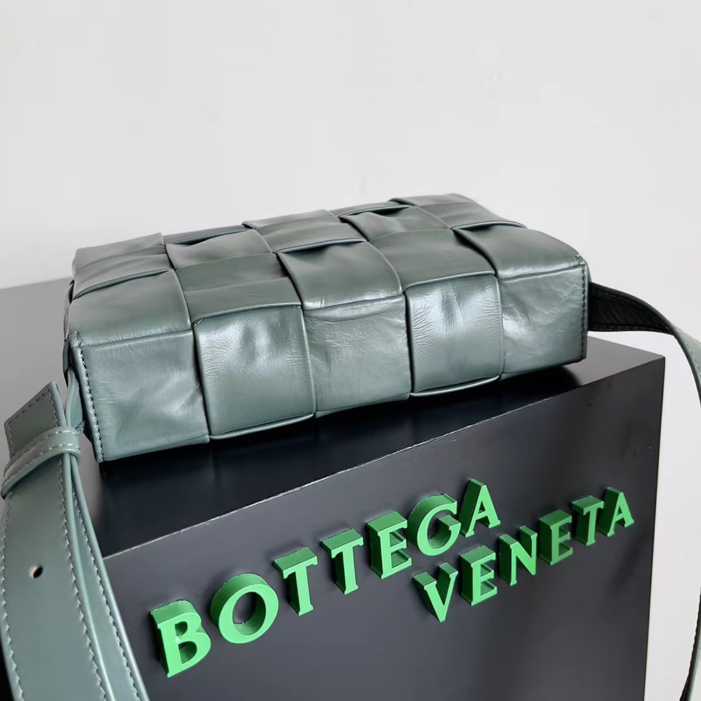 Bottega Veneta bags 667298 23*15*5cm