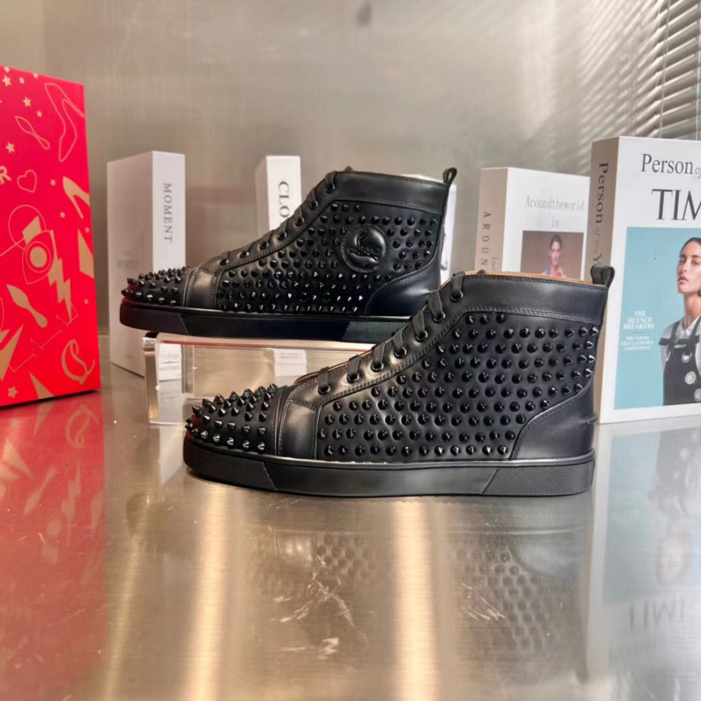 Christian Louboutin Louis Spikes Sneakers Black