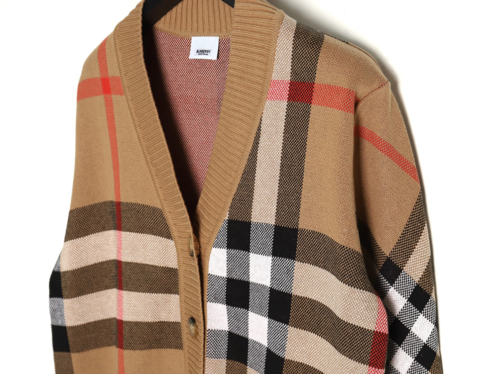 Burberry Classic Check jacquard knit wool cardigan