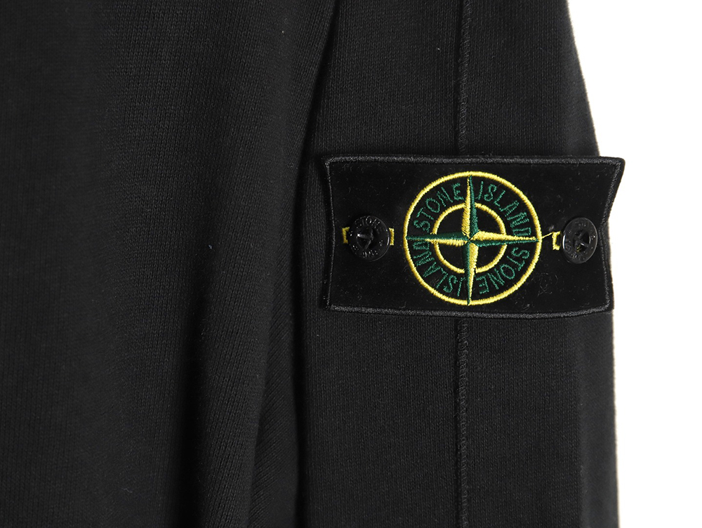 Stone Island Classic Sleeve Badge Round Neck Sweatshirt TSK2