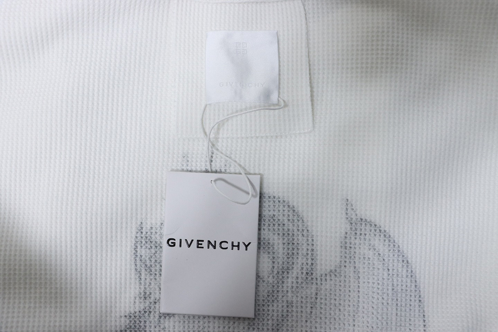 Givenchy Dragon Year Limited Edition Waffle Long Sleeve T-shirt TSK1